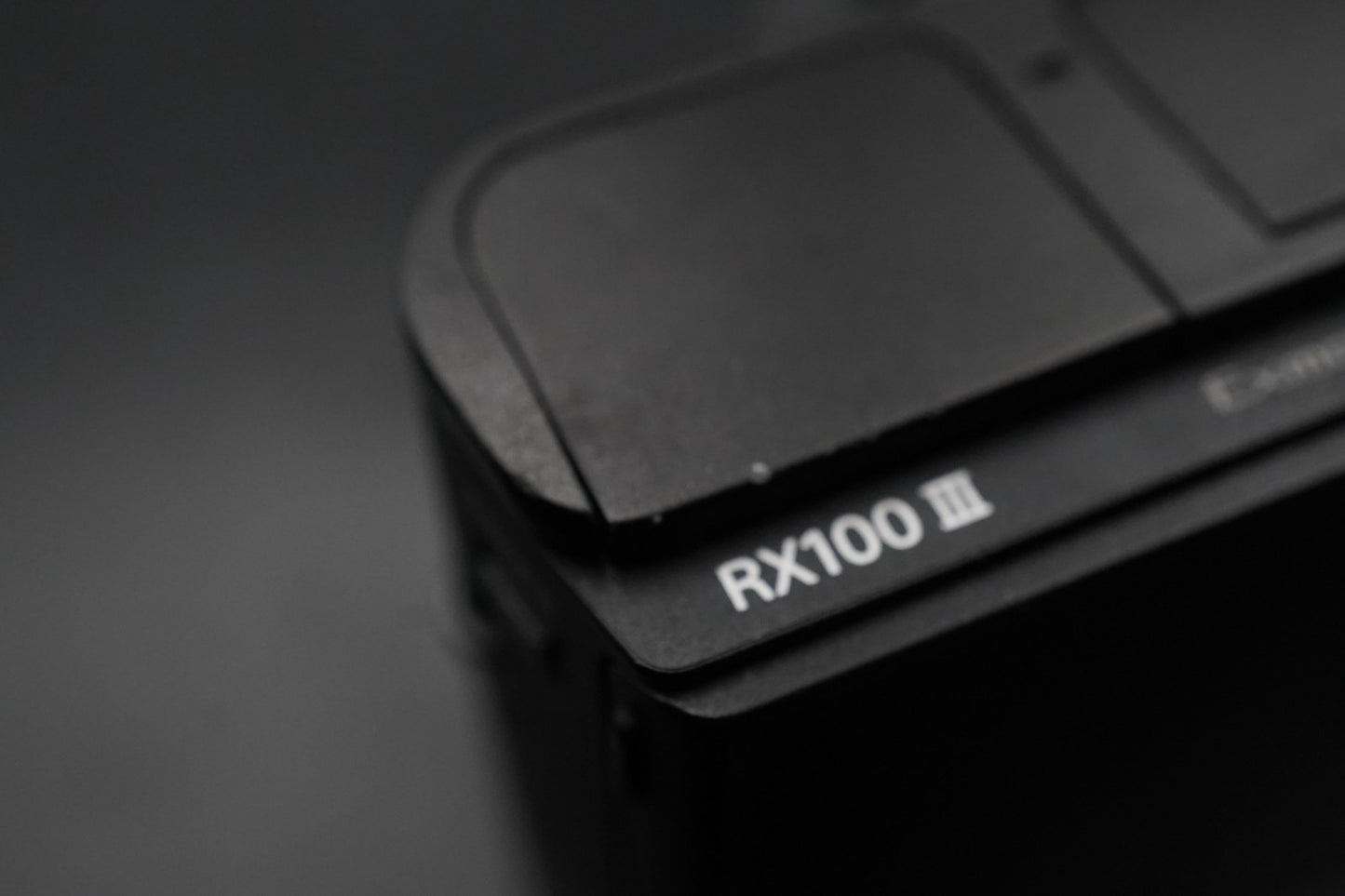 Sony Cyber-shot DSC-RX100M3 III Point Shoot Digital Camera US Duty Paid 11383