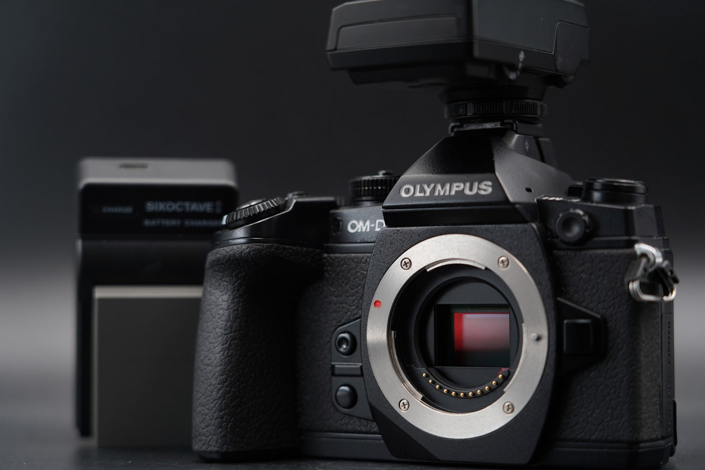 Olympus OM-D E-M1 Digital Camera Black Body From JAPAN US Duty Paid 10989