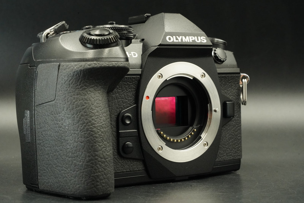 Olympus OM-D E-M1 Mark II Digital Camera Black Body -95889 cut- 12333#