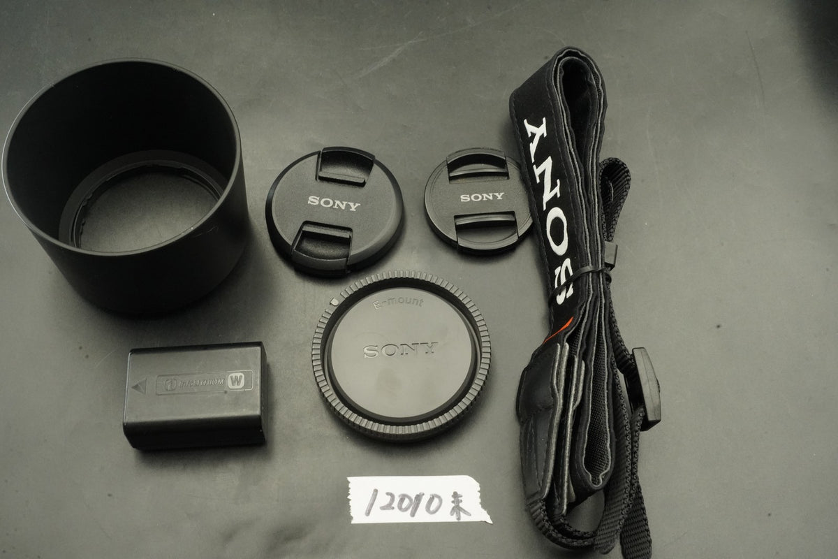 Sony a6000 Digital Camera Black w/ 16-50 + 55-210mm -250766 cut #12013
