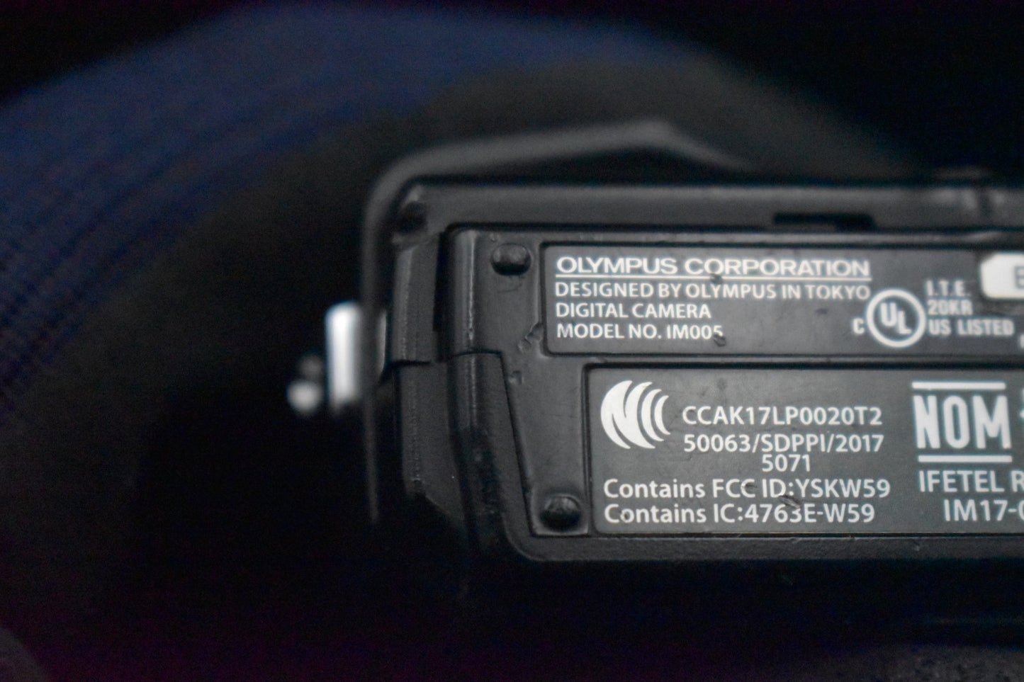 [US Duty Paid] OLYMPUS Tough TG-5 Black Waterproof Digital Camera JAPAN 9003