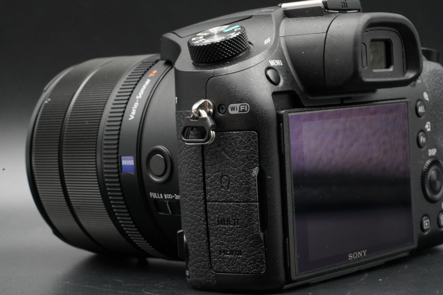 Sony Cyber-Shot RX10 IV 20.1MP Digital Camera DSC-RX10M4 US DUTY PAID 10931