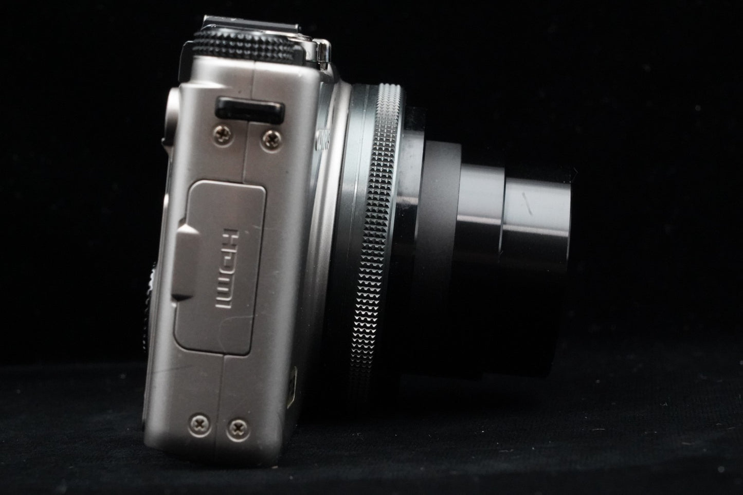 Olympus STYLUS XZ-1 Silver Point and Shoot Digital Camera US Duty Paid