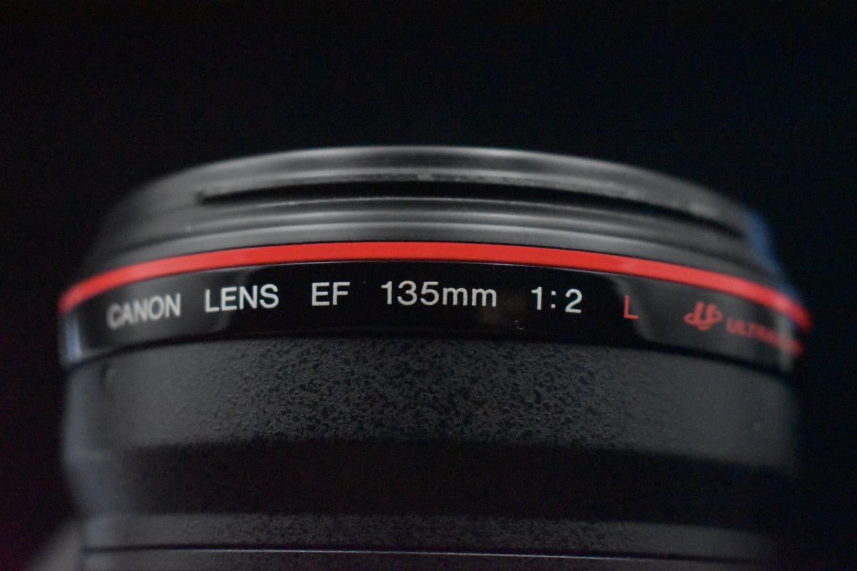 Canon EF 135mm f/2 L USM Telephoto Lens Hood USA Seller Duty Paid #9372