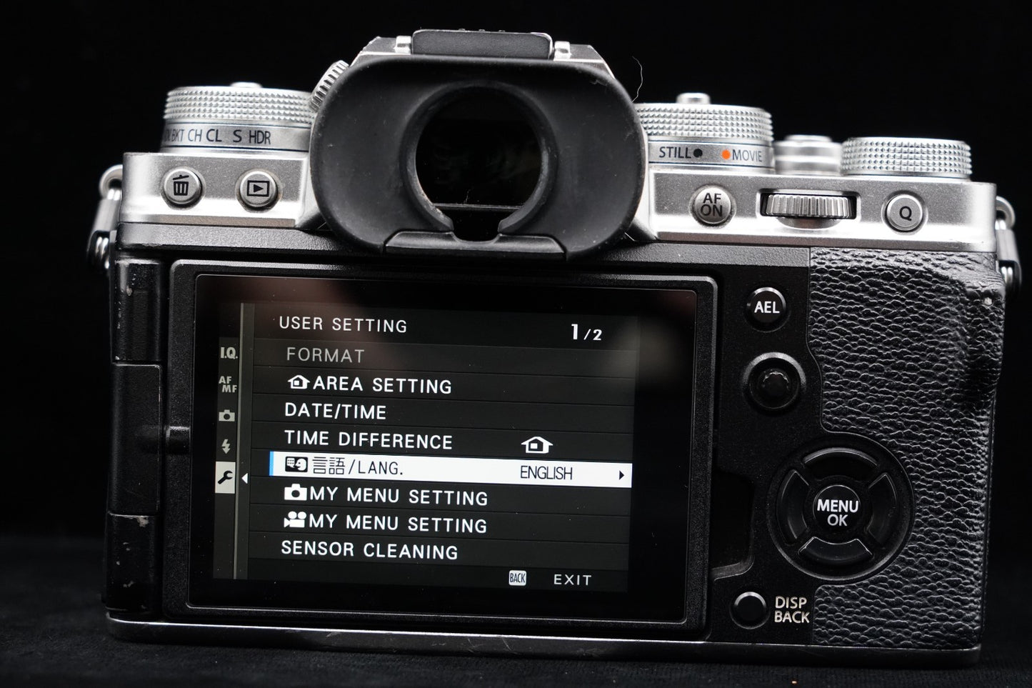 Fujifilm X-T4 26.1MP Mirrorless Digital Camera Body Silver US Duty Paid 9792