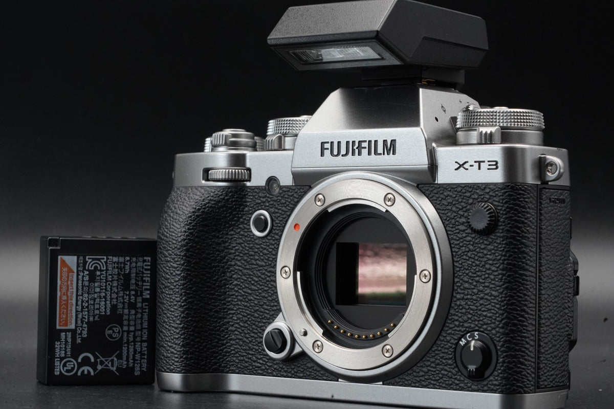 Fujifilm X-T3 Mirrorless Digital Camera Silver Body Only -38 cuts- #11444