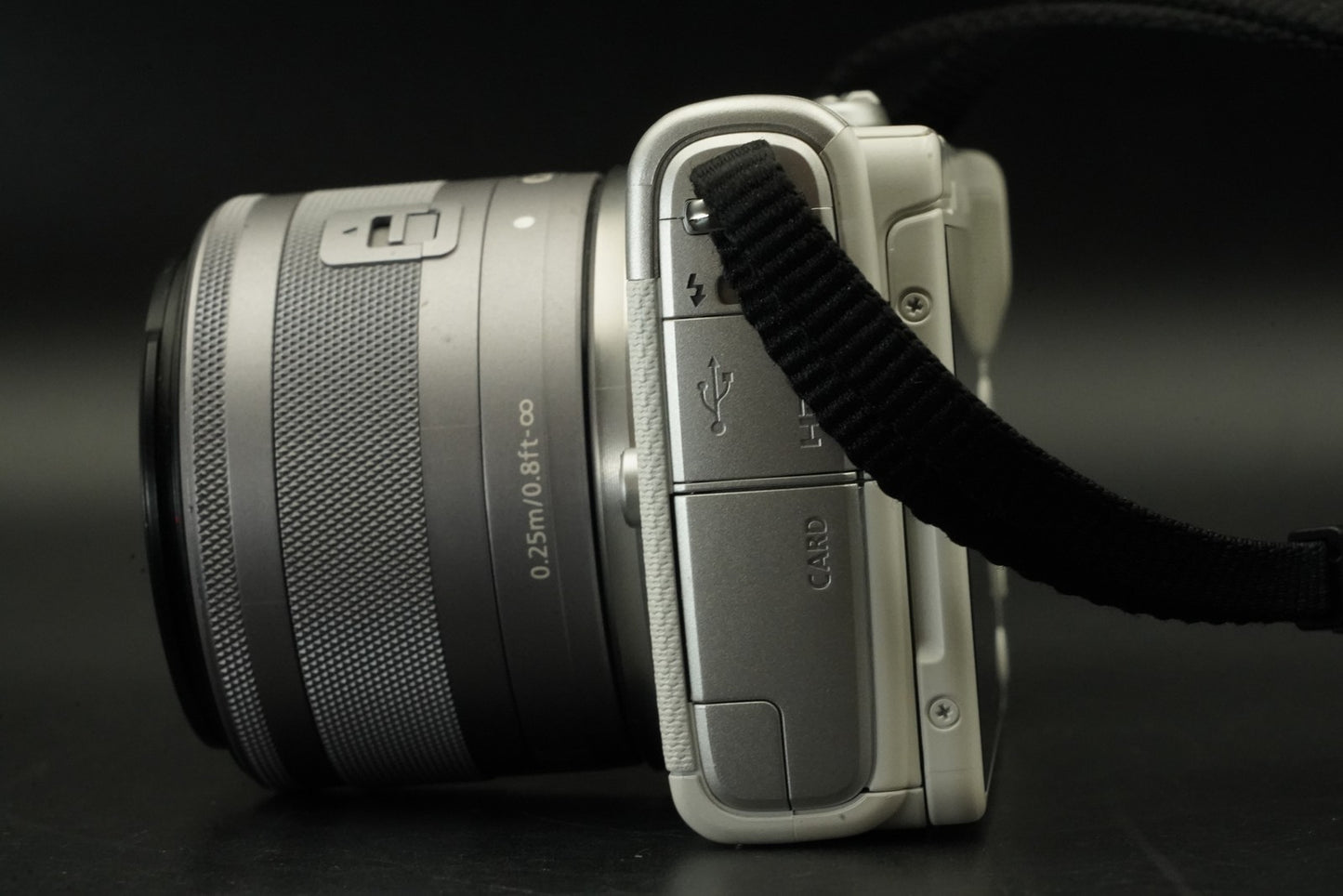 Canon EOS M100 Digital Camera 15-45mm 55-200mm White EF-M Mount #11834