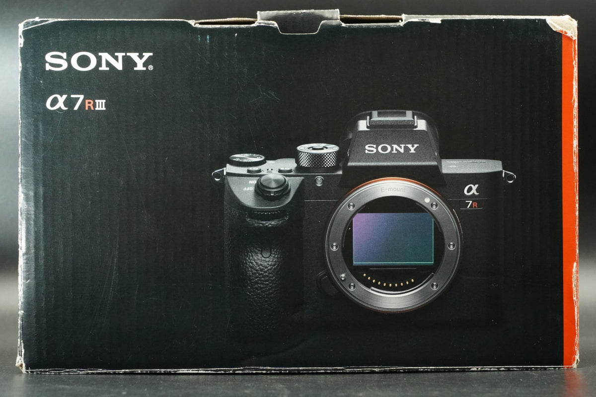 Sony A7R III ILCE-7RM3 Mirrorless digital camera English OK -106K cut-# 12089