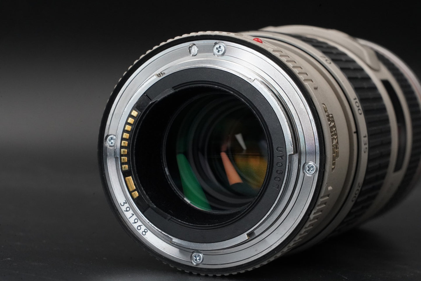 Canon EF 70-200mm F/4 L IS USM Telephoto Lens US STOCK #10951