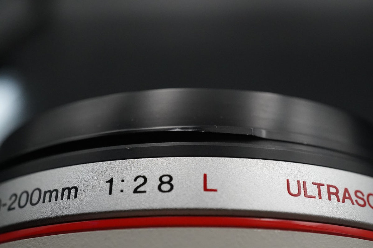 Canon EF 70-200mm F/2.8 L USM Telephoto Zoom AF Lens #11803