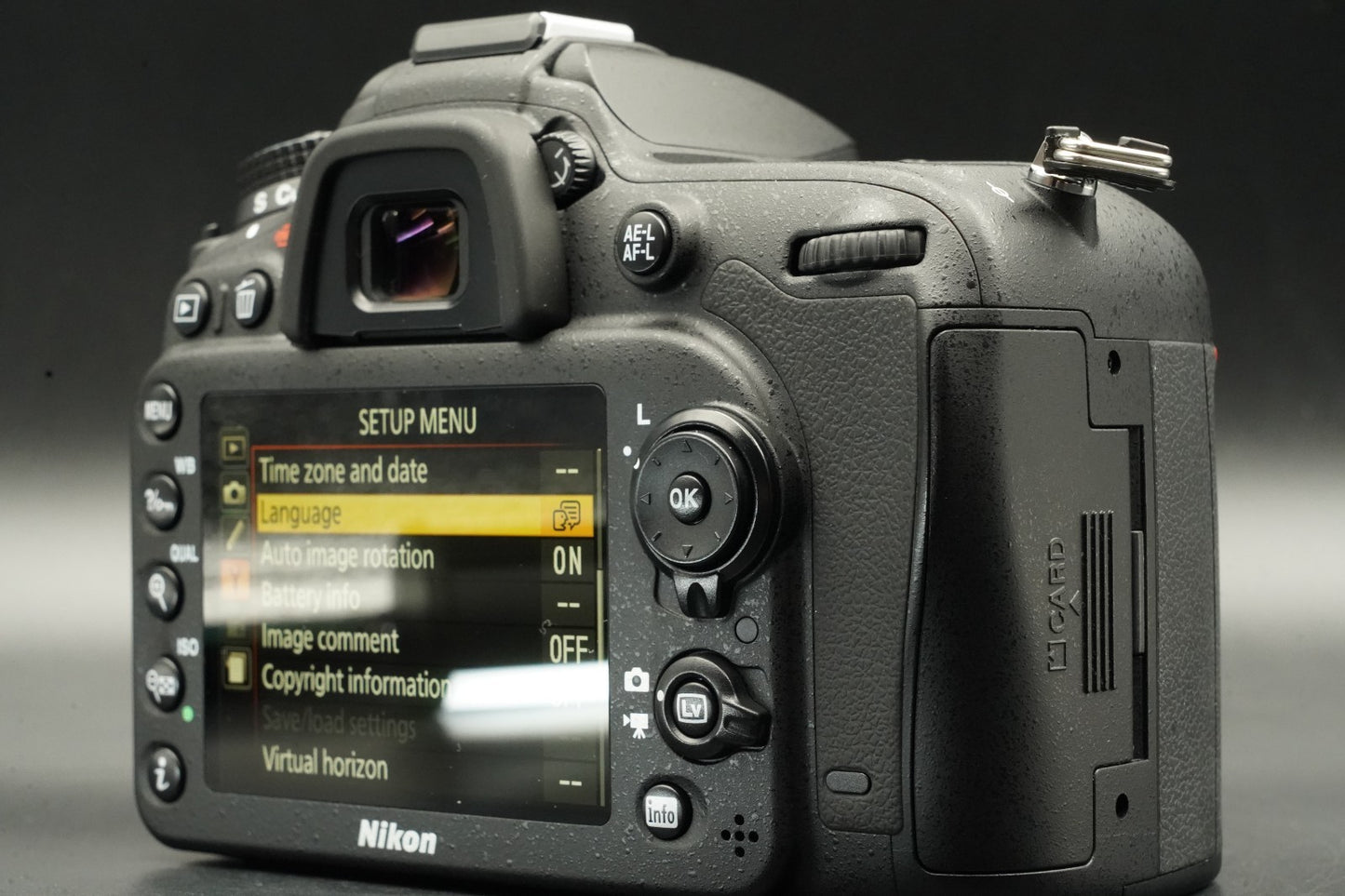 Only 5% cuts!! Nikon D7100 24.1MP Digital SLR Camera Black Body 11573