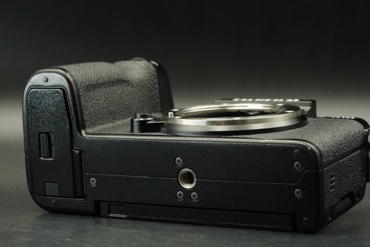 Fujifilm Fuji X-S10 Black Mirrorless Digital Camera -3561 cut- US STOCK #12335