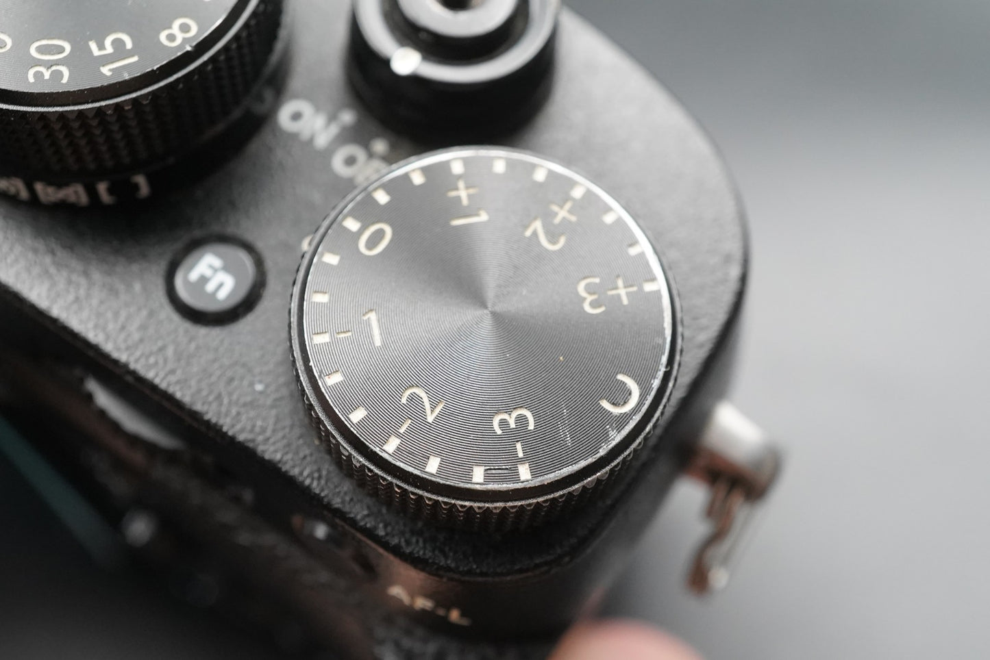 Only 1 cut!! Fujifilm Fuji X-T2 Mirrorless Digital Camera 11313