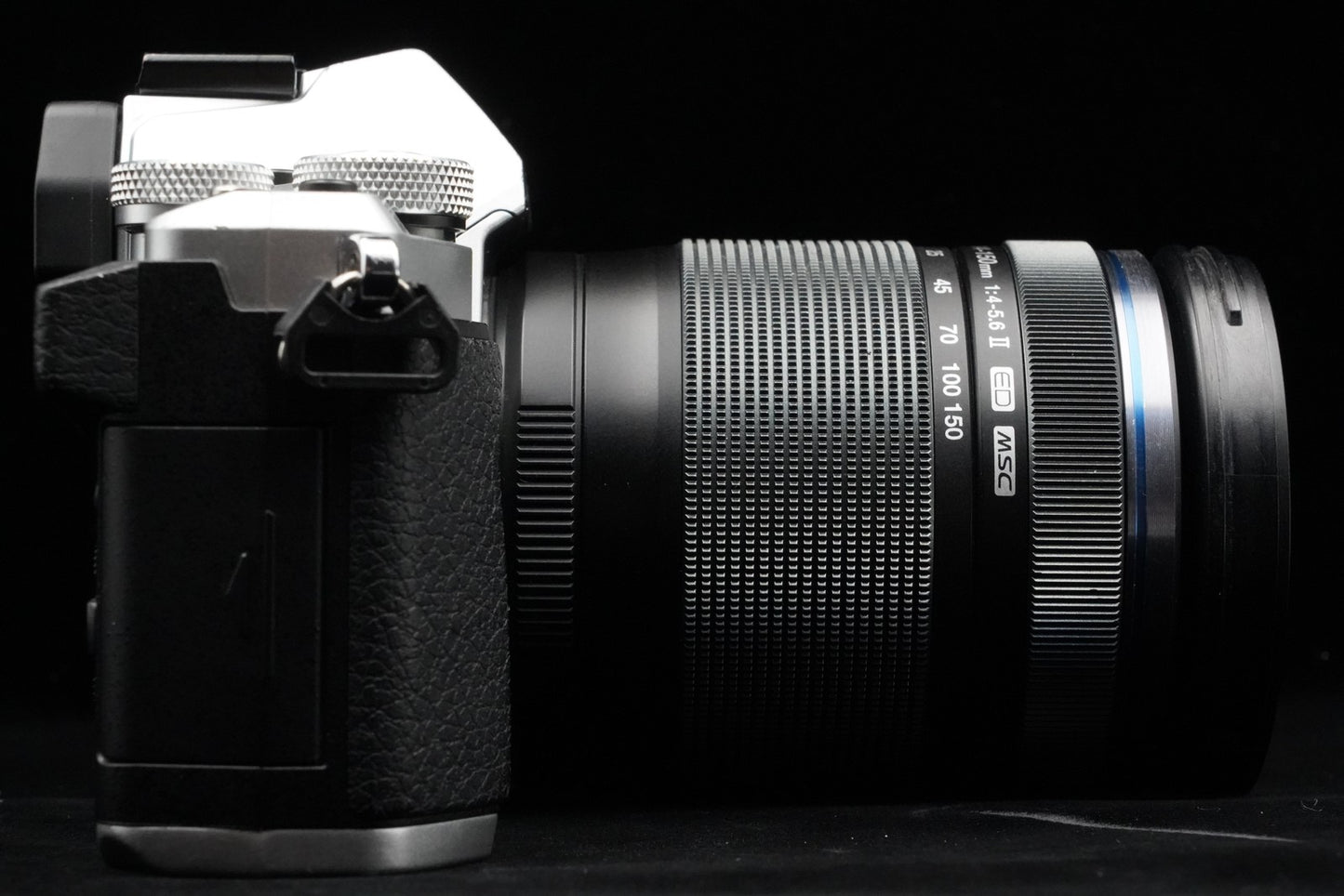 Olympus OM-D E-M5 Mark II w/ M.ZUIKO 14-150 II Lens Silver US Duty Paid 10415