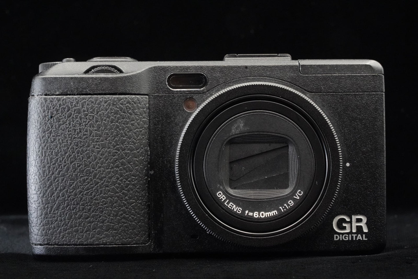 Ricoh GR Digital IV 10.4MP Digital Camera Black US Duty Paid 9741