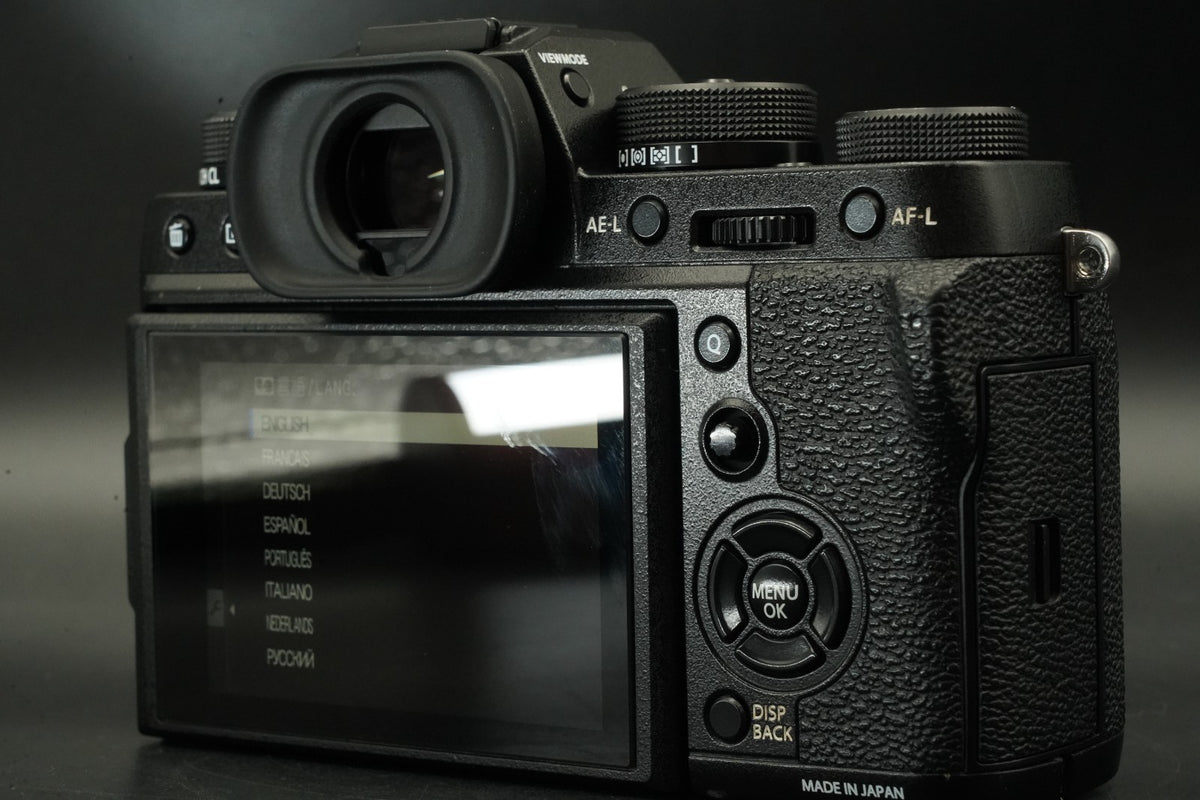 Fujifilm Fuji X-T2 Mirrorless Digital Camera -5776 cuts- #11889