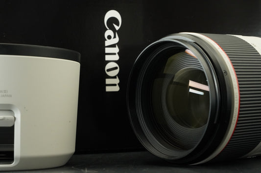 Canon RF 70-200mm f/2.8 L IS USM Lens ALMOST UNUSED #11726