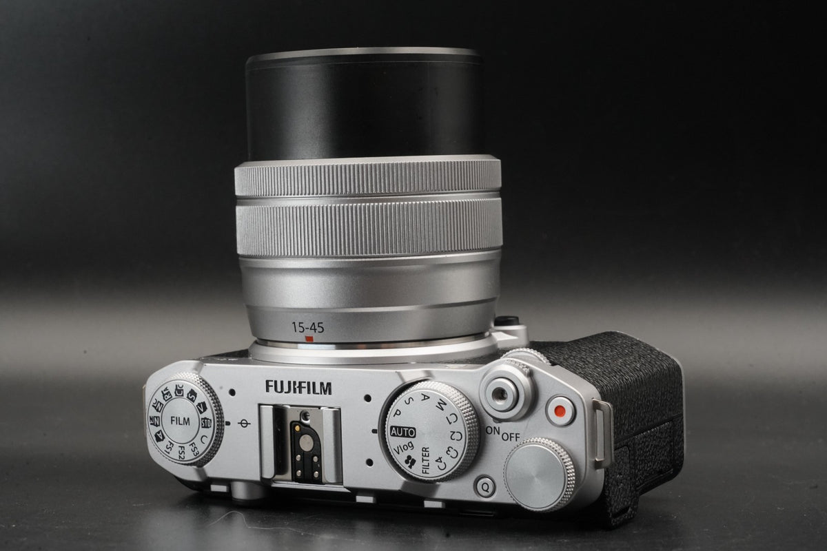 Fujifilm X-M5 Camera Silver w/ XC 15-45mm -1162 cuts- #11375
