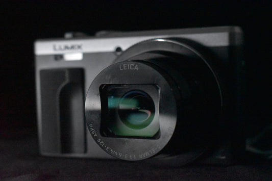 Panasonic LUMIX DMC-TZ85 18.1MP Digital Camera Leica Lens US Duty Paid 8003