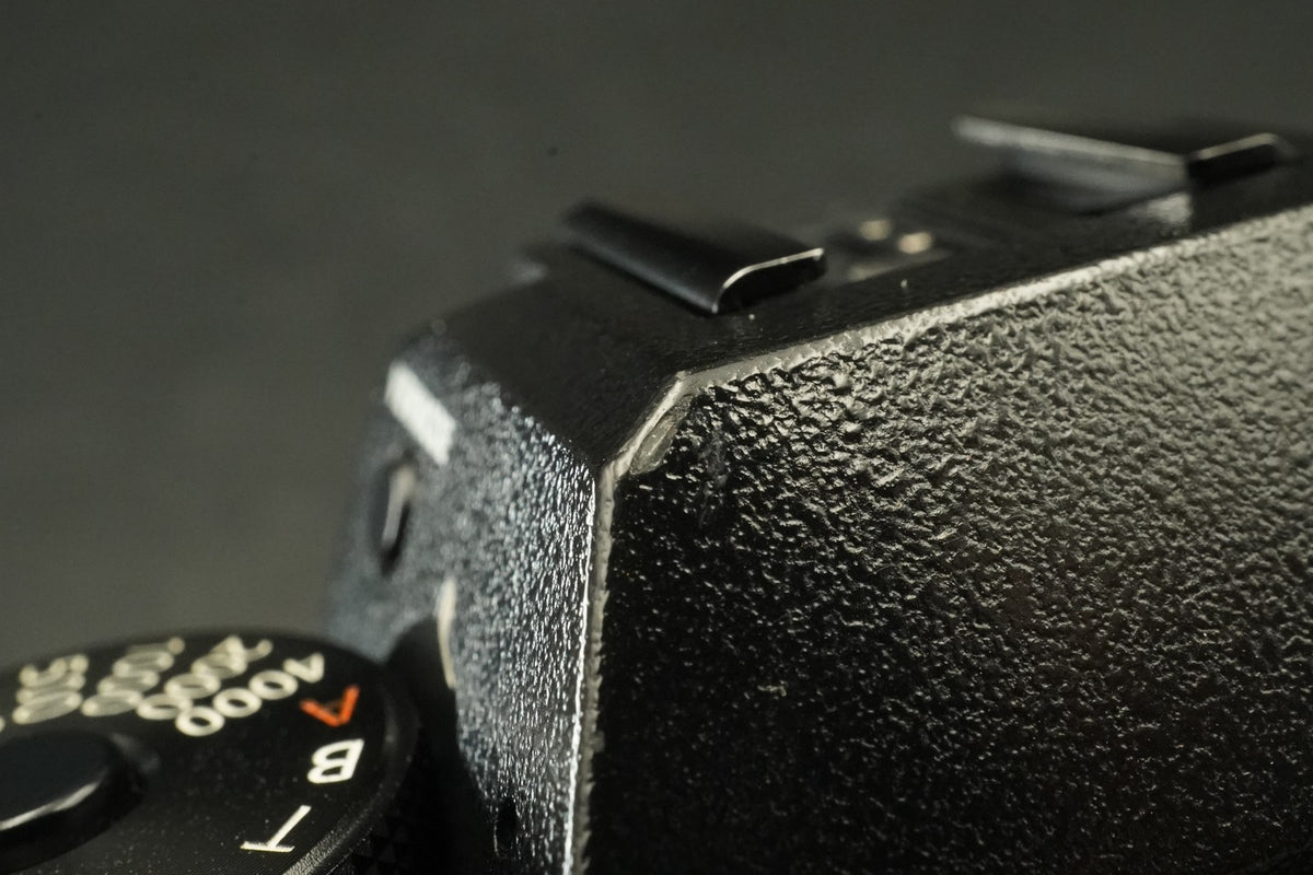 Fujifilm X-T1 Mirrorless Digital Camera 16.3MP Black -999 cuts- #12410