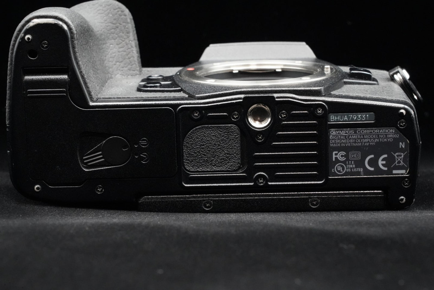 Olympus OM-D E-M1 Mark II Digital Camera Black Body JAPAN US Duty Paid 10020