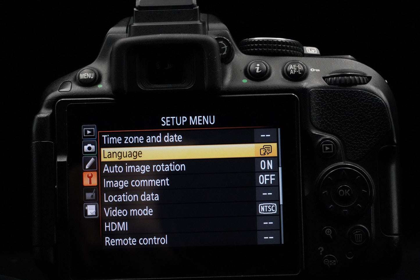 Nikon D5300 24.2 MP DSLR Digital Video Camera with Lens US DUTY PAID 10211