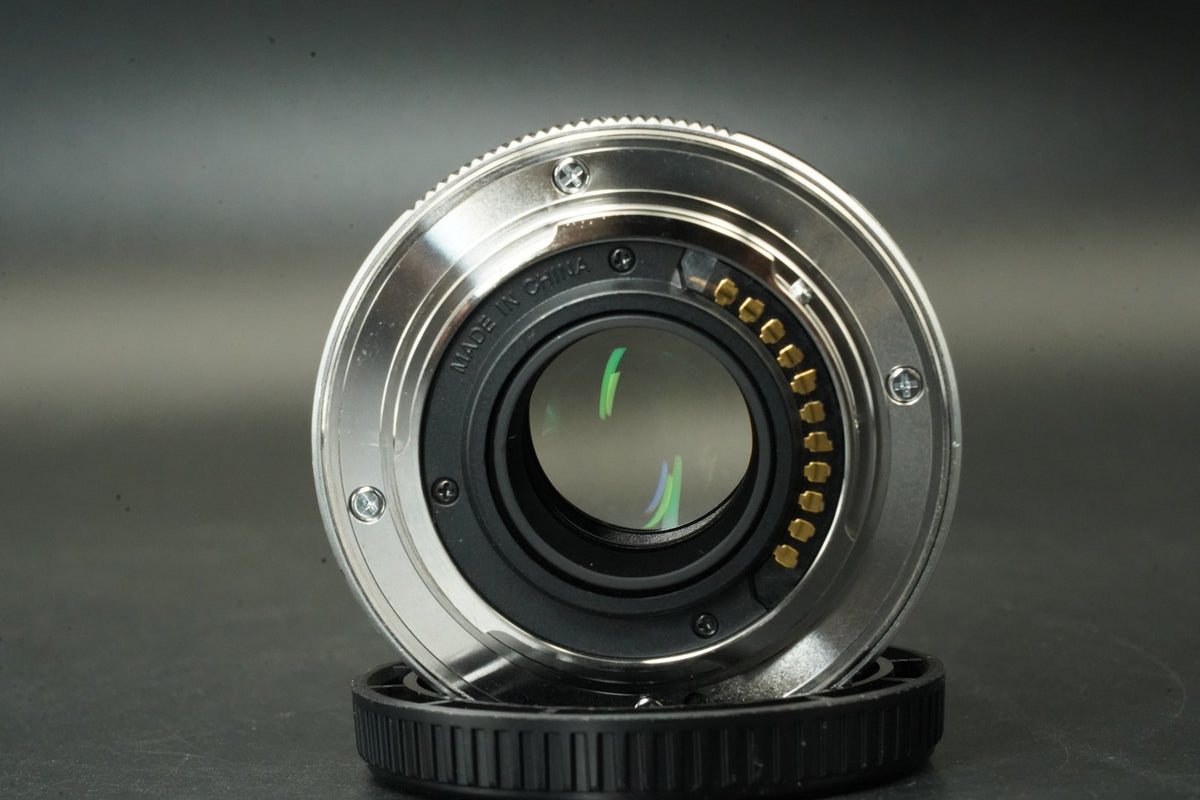 Olympus M.ZUIKO DIGITAL 45mm f/1.8 Lens Silver Japan US STOCK #12245