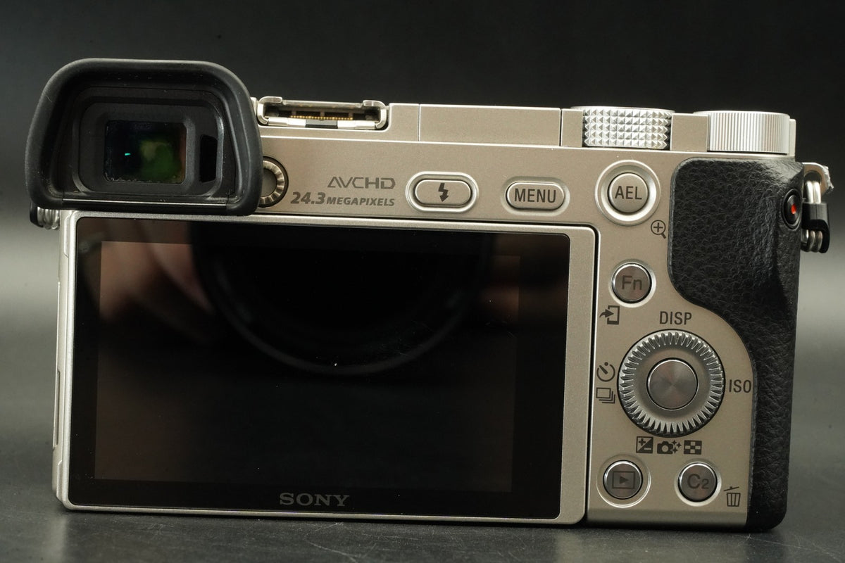 Sony a6000 Digital Mirrorless Camera Silver w/ 16-50 + 55-210mm US STOCK #12325