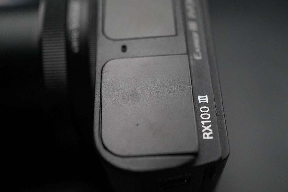Sony Cyber-shot DSC-RX100 III M3 Point Shoot Digital Camera #11397