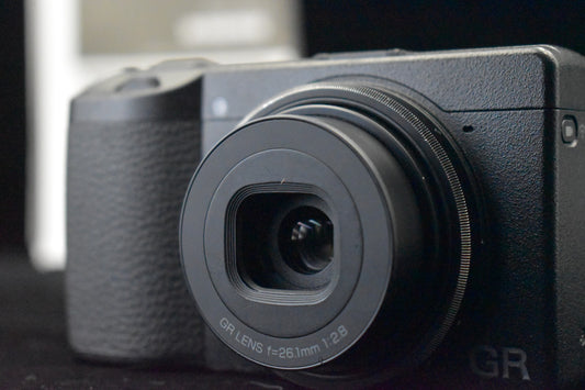 RICOH GR IIIx 24.2MP Black Compact Digital Camera -1777 cut- #12152