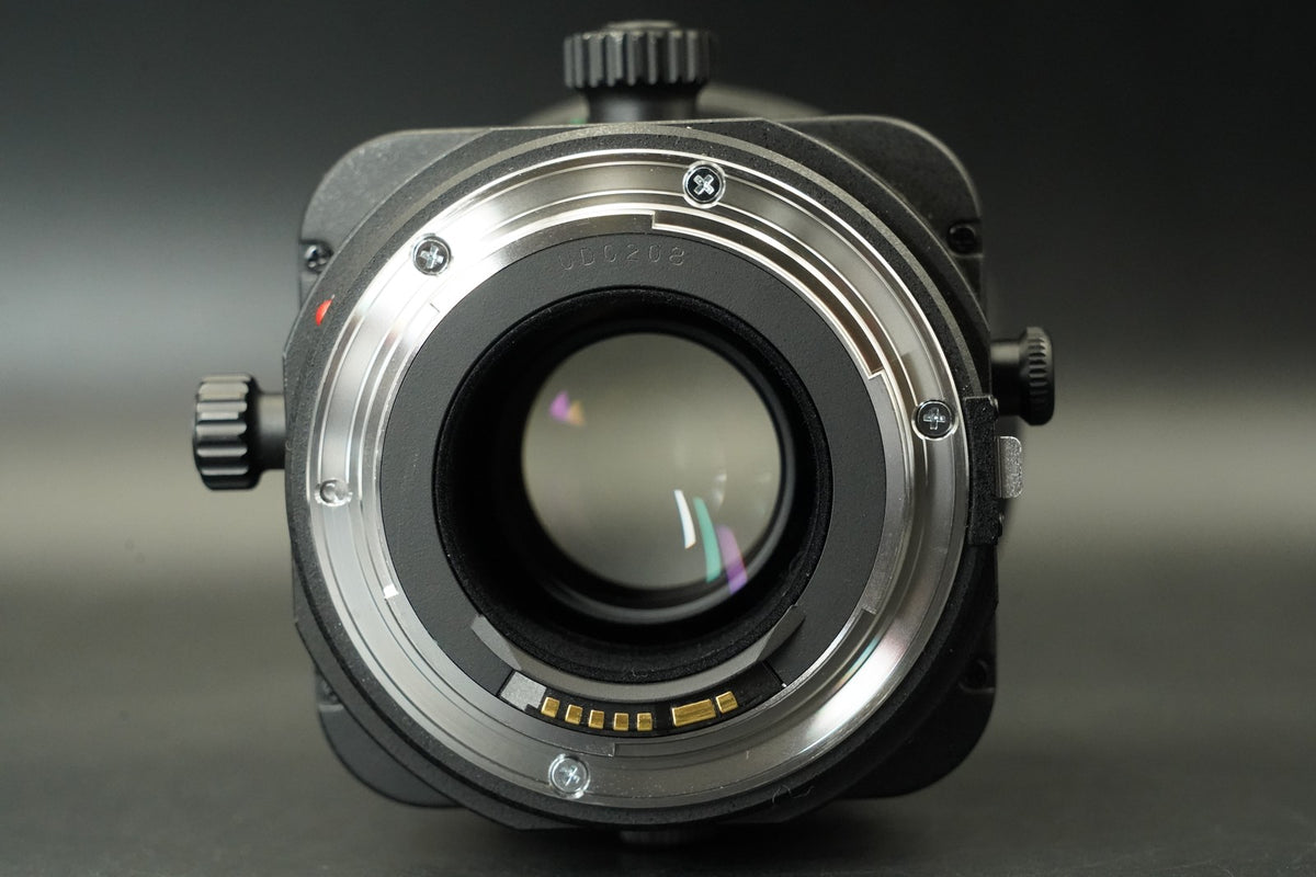 Canon EF TS-E 45mm f/2.8 Tilt Shift MF Lens #12104