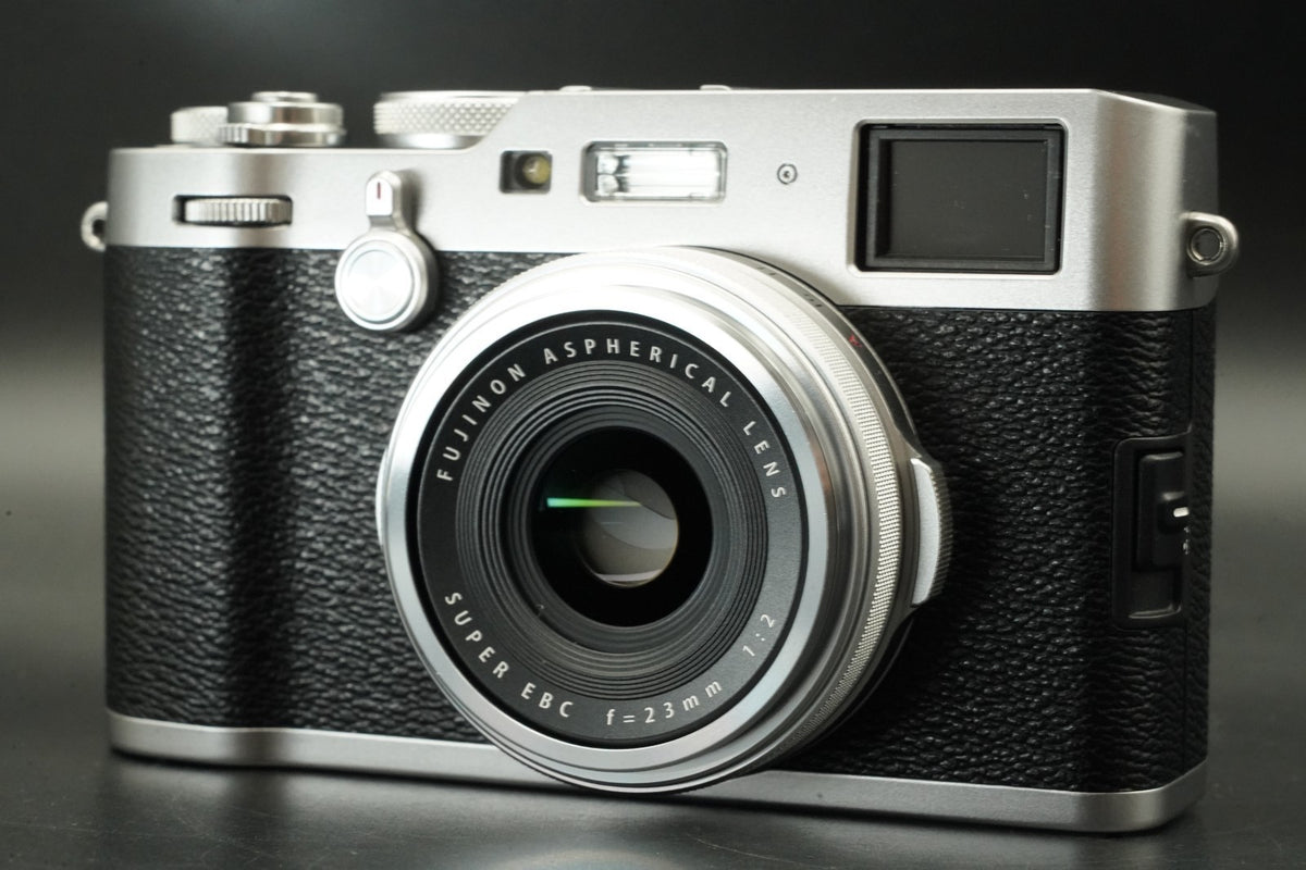 Fujifilm X100F 24.3MP Digital Camera Silver From JAPAN #11899