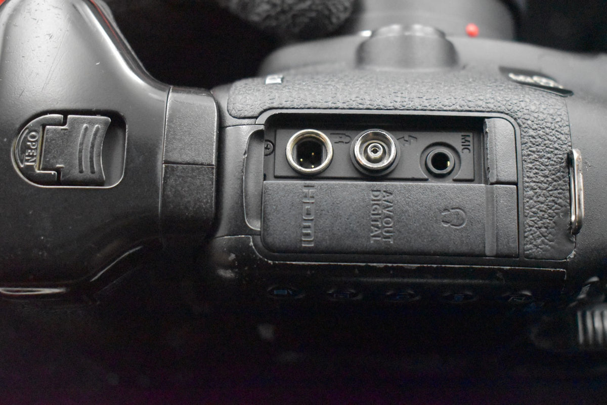 [Impuestos pagados en EE. UU.] Cámara réflex digital Canon EOS 5D Mark III...