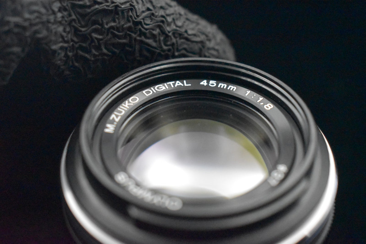 Olympus M.ZUIKO DIGITAL 45mm f/1.8 Lens Black Japan US STOCK #11381 11791