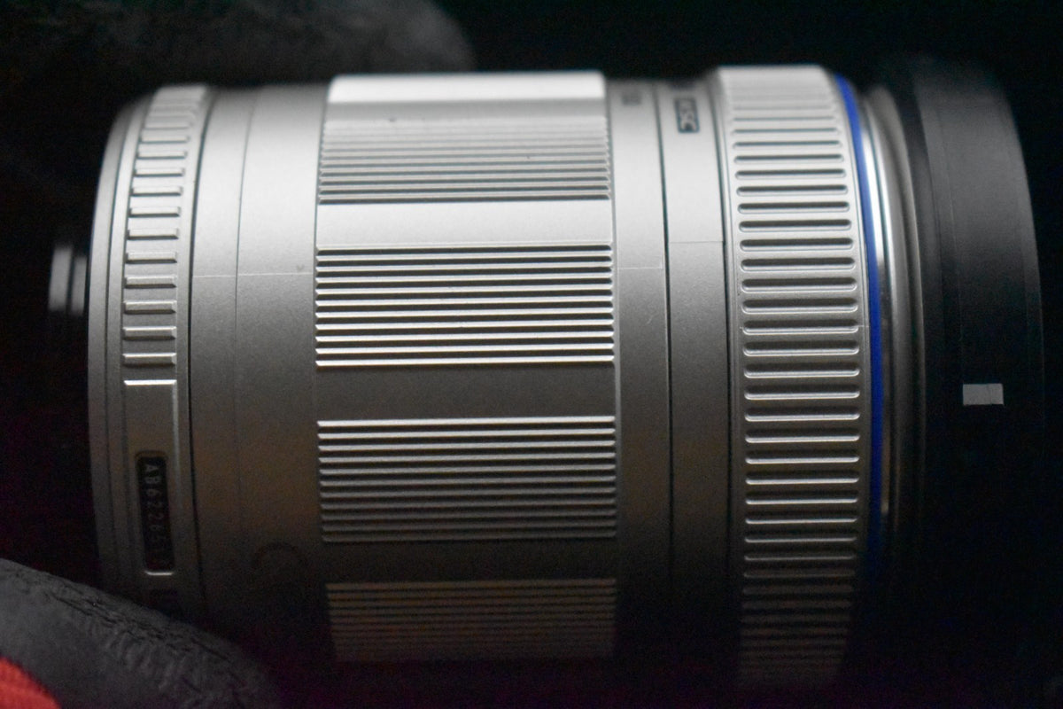 [US Duty Paid] Olympus PEN E-PL7 Digital Camera White with 14-42mm Lens 9343