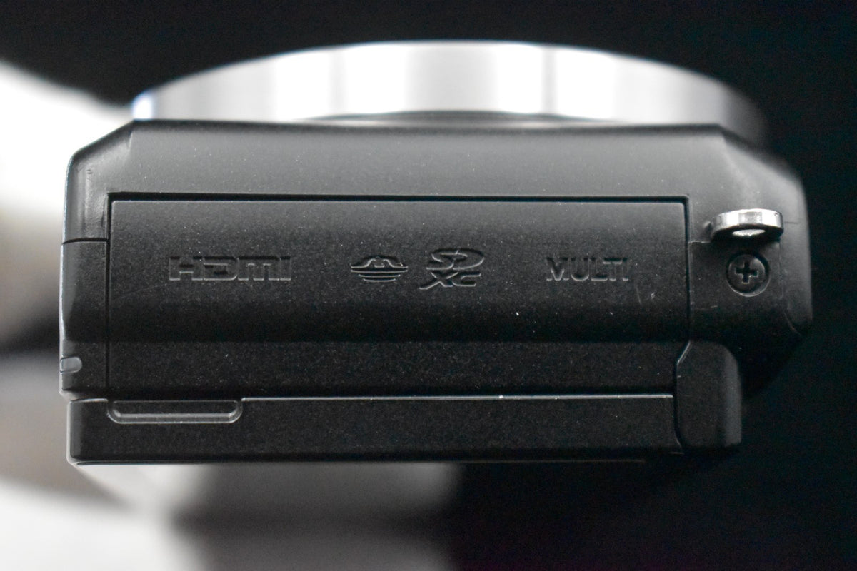 [US Duty Paid] Appareil photo numérique sans miroir Sony Alpha a5000 avec...