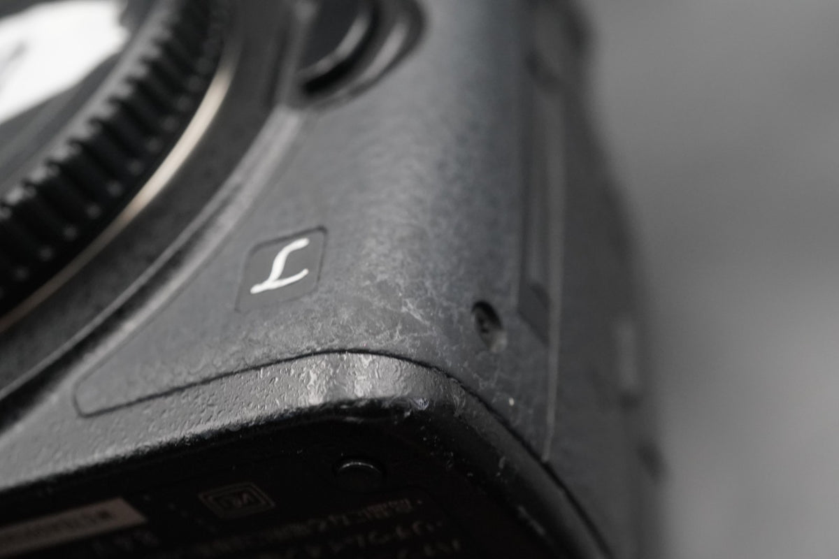 Panasonic Lumix DC-GH5 20.3MP Mirrorless Body -551 cuts- #11347