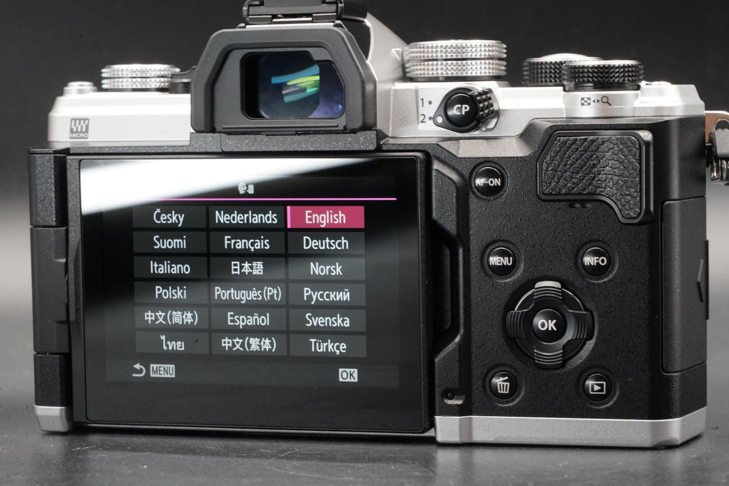 113 cuts!! OM SYSTEM OM-3 Mirrorless Camera Silver 11408