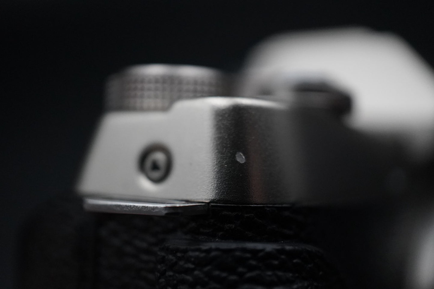 Fujifilm X-T100 Silver 24.2MP Mirrorless Digital Camera Body 10453