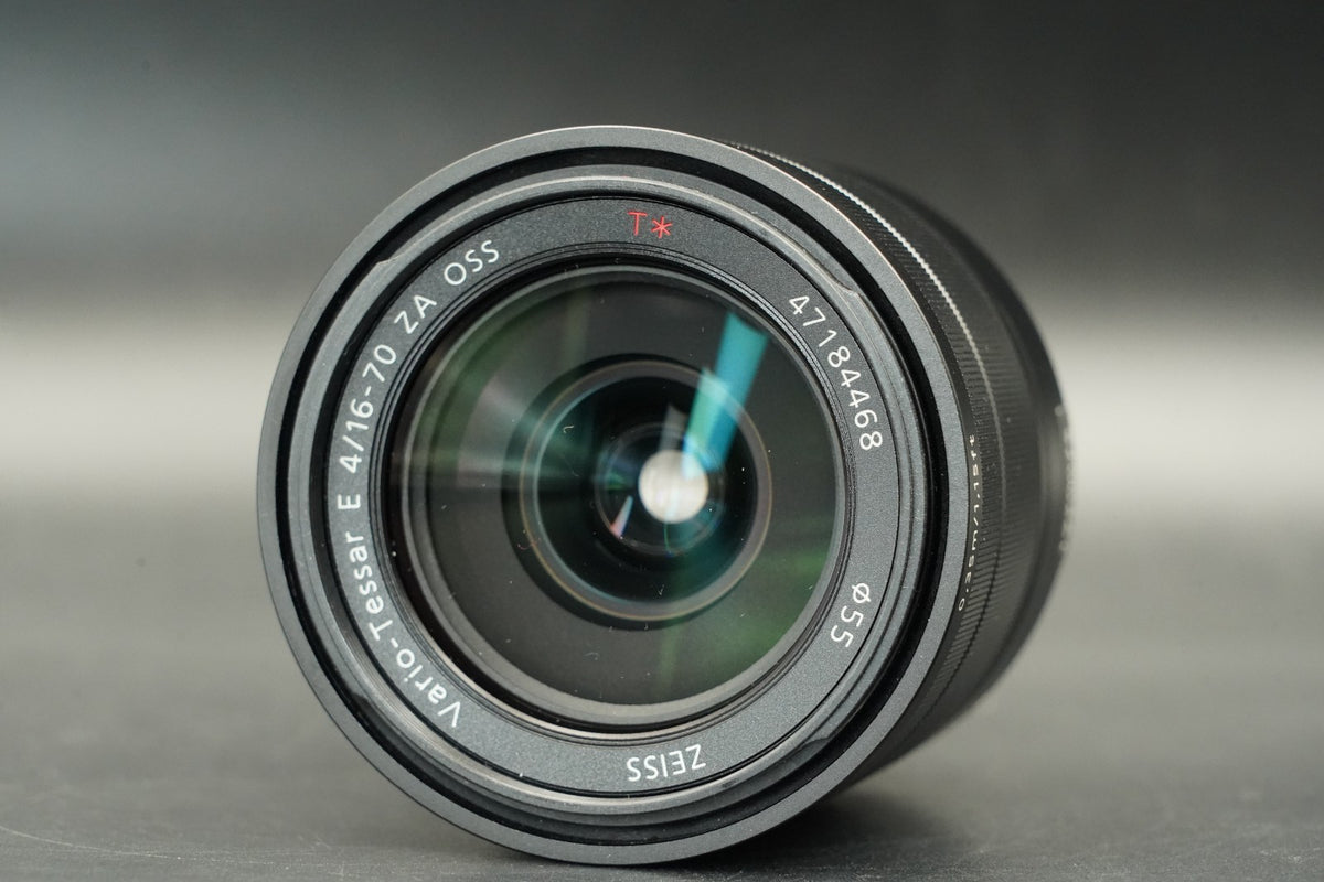 Sony Vario-Tessar T* E 16-70mm F/4 ZA OSS SEL1670Z (APS-C / Sony E) #12130