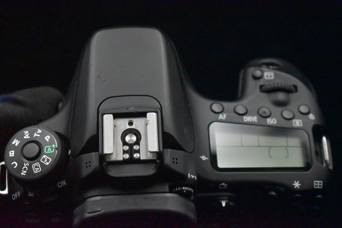 [US Duty Paid] Canon EOS 70D DSLR Digital SLR Video Camera with Lens #8980