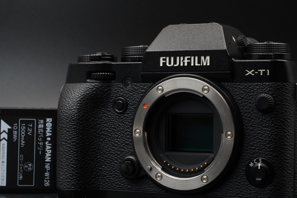Fujifilm X-T1 Mirrorless Digital Camera 16.3MP Black -480 cuts- #10935