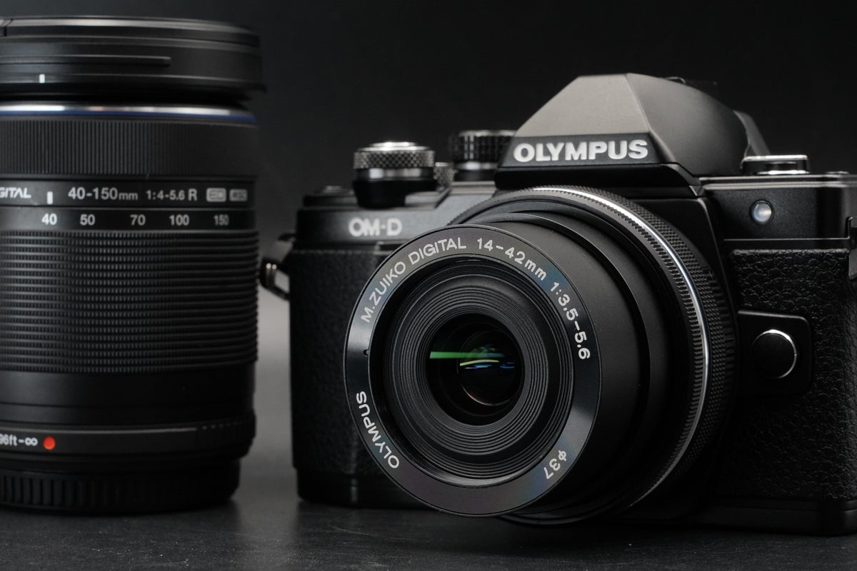 Olympus E-M10 Mark II Digital Camera Black w/ 2 Lens -6402 cuts- #11356
