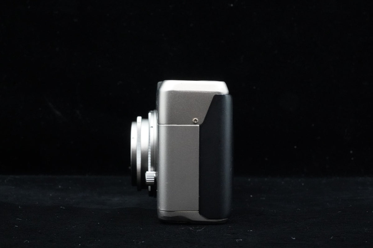 Contax TVS Point & Shoot 35mm Film Vintage Camera [] Tested! US STOCK #9635