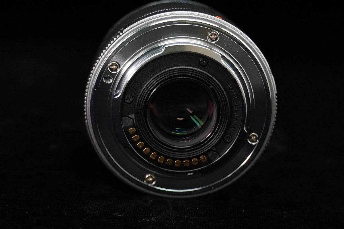 OLYMPUS M.ZUIKO 25mm F/1.8 Silver Lens Micro Four Thirds US STOCK #11367