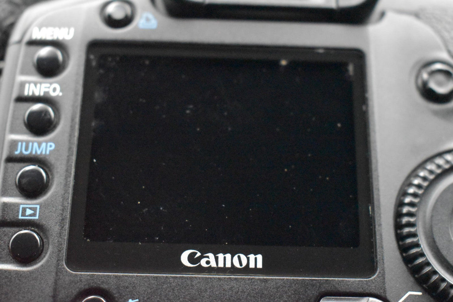 [US Duty Paid] Canon EOS 5D Digital SLR Full Frame Camera w/ Lens 9366