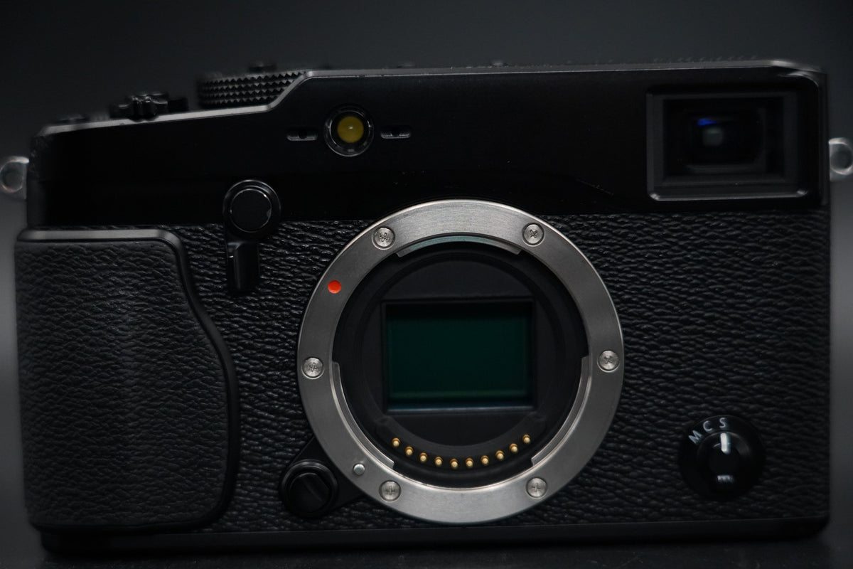 Fujifilm X-Pro1 Mirrorless Digital Camera Black Japan #12168