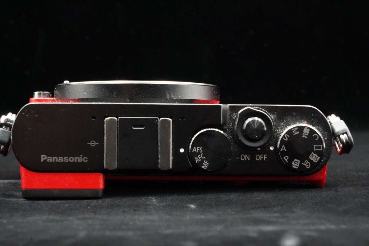 Panasonic LUMIX DMC-GM5 16MP Red Body Only English OK ! US STOCK #10139
