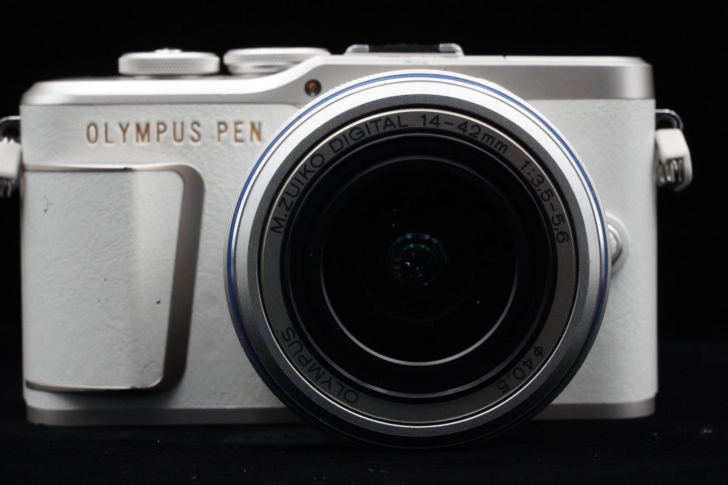Olympus PEN E-PL10 Digital Camera 14-42mm Lens White US DUTY PAID 9972