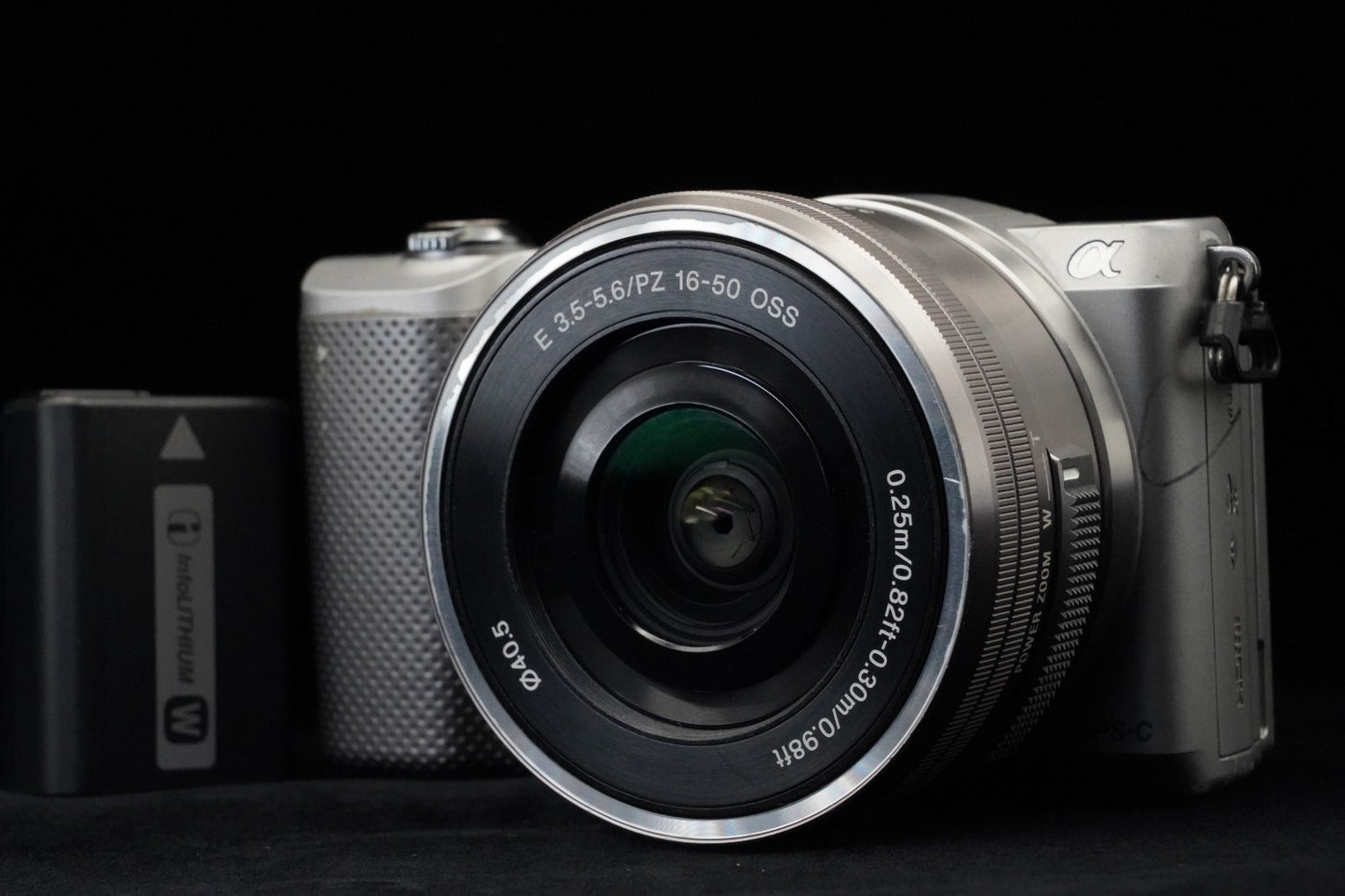 Sony Alpha a5000 Mirrorless Digital Camera with Lens Silver 10168